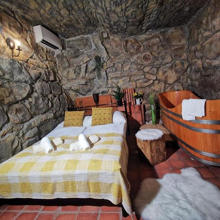 Hotel U Cisare Iii. Melnik Luaran gambar