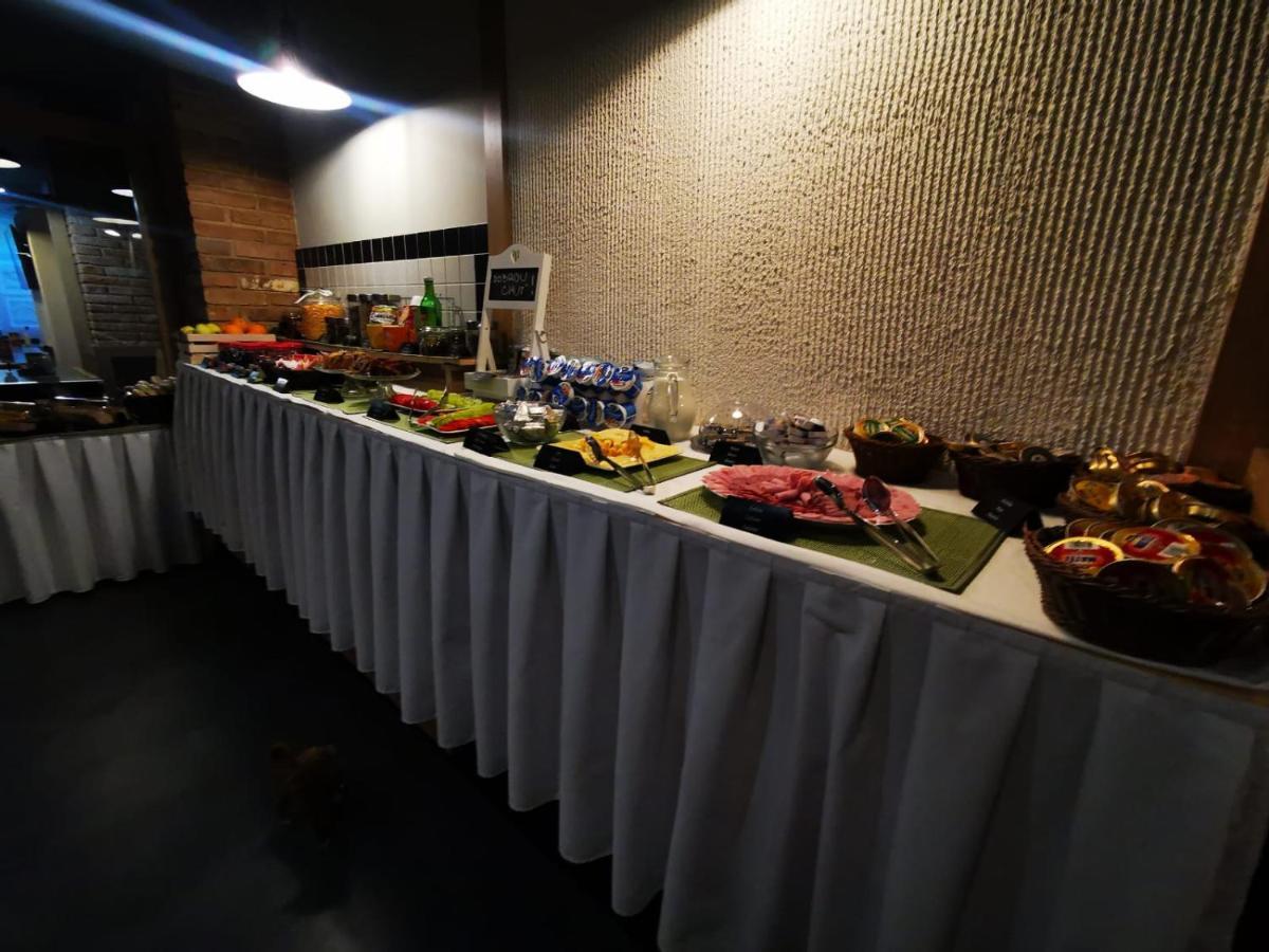 Hotel U Cisare Iii. Melnik Luaran gambar