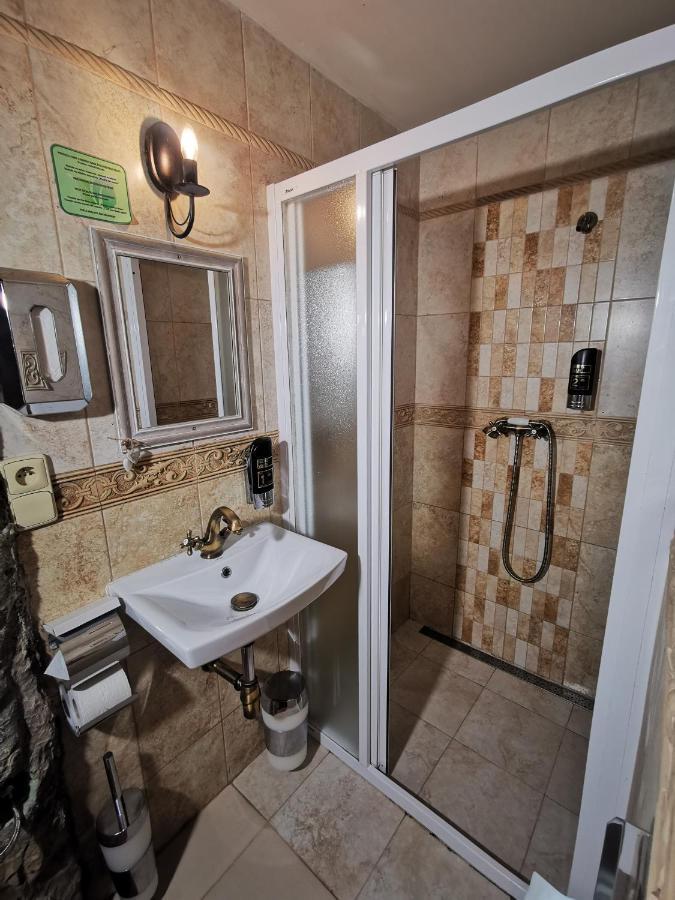 Hotel U Cisare Iii. Melnik Luaran gambar