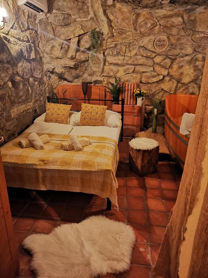 Hotel U Cisare Iii. Melnik Luaran gambar