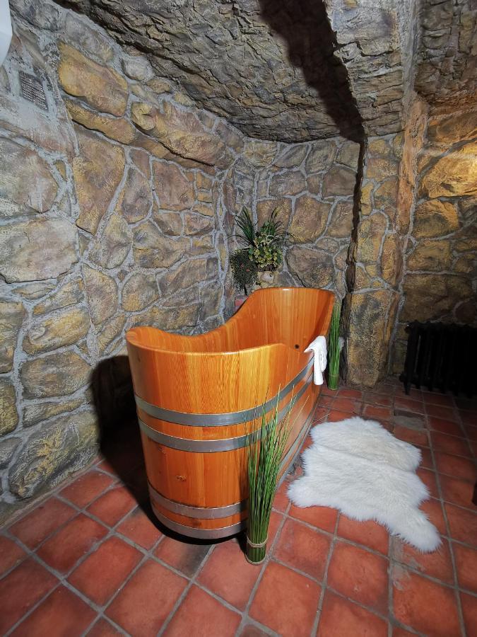 Hotel U Cisare Iii. Melnik Luaran gambar